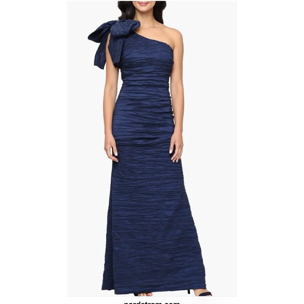 NWT's Alex Evenings Navy Blue Bow Detail One-Shoulder Ruched Satin Gown Size 6 $